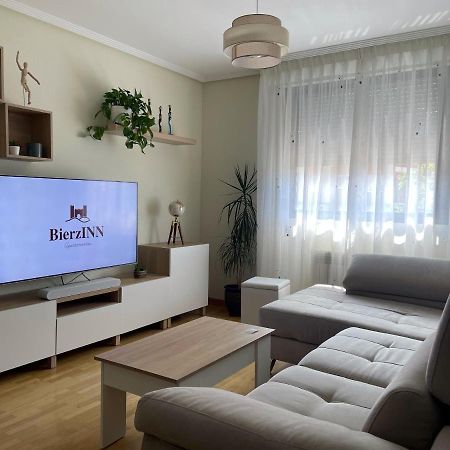 Bierzinn Apartamentos - Brujas Понферрада Екстер'єр фото