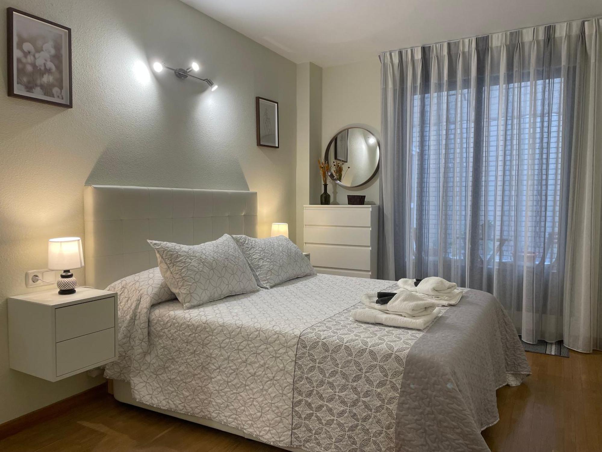 Bierzinn Apartamentos - Brujas Понферрада Екстер'єр фото